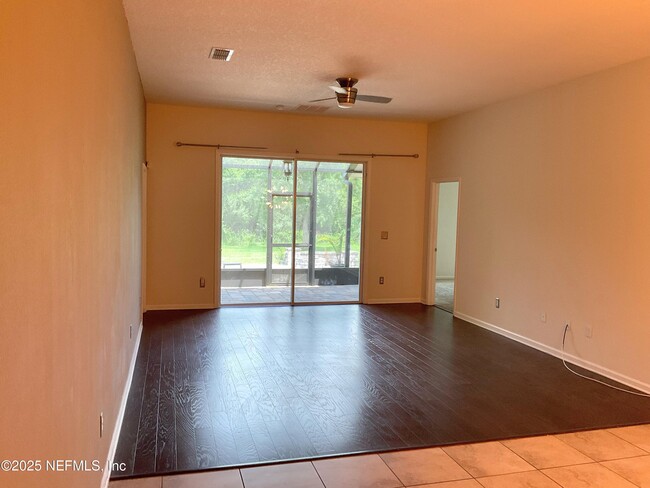 Building Photo - 8253 Golden Bamboo Dr
