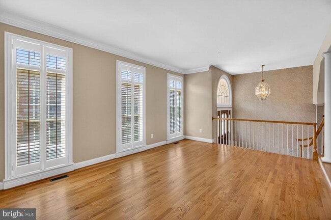 Building Photo - 7907 Turncrest Dr