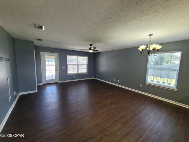 Building Photo - 276 Orinda St