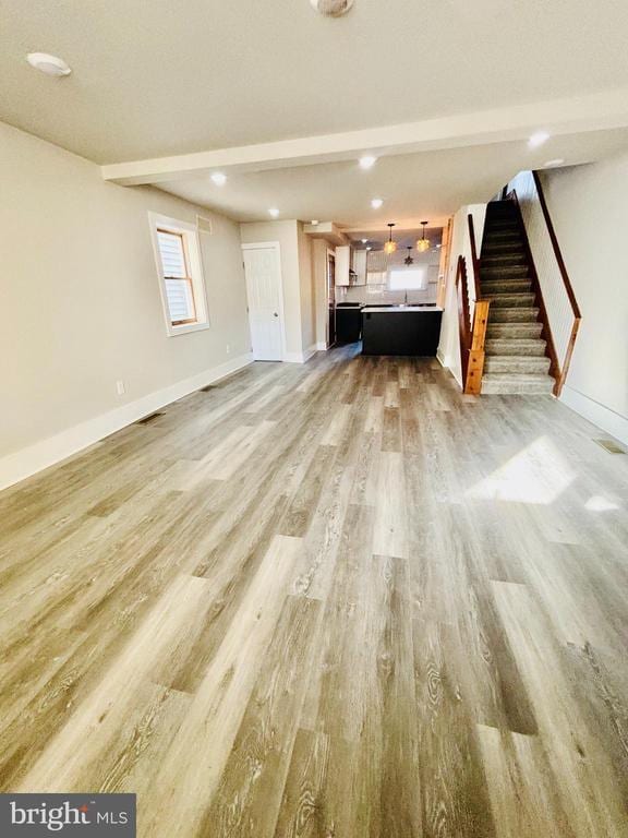 Building Photo - 243 Hall St