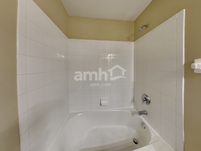 Building Photo - 7736 Powers Ridge Dr