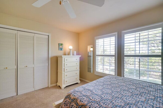 Building Photo - 4563 Brainard Bayou Rd