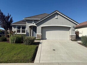 Building Photo - 7428 Beach Pine Way