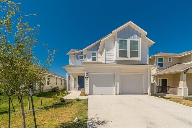 Primary Photo - 141 White Dunes Dr