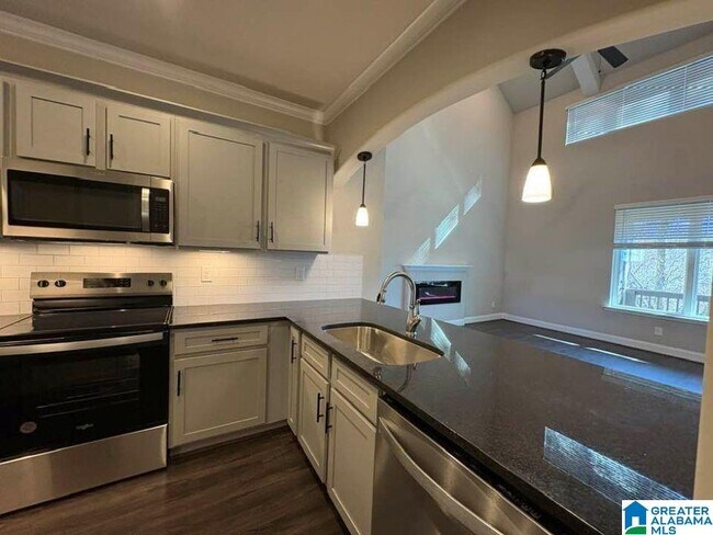 Building Photo - 4411 Lennox Pl