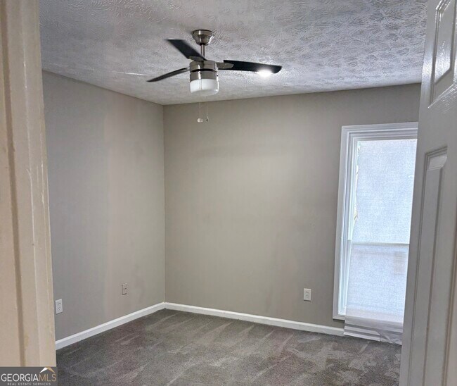 Building Photo - 3193 Abbeywood Dr
