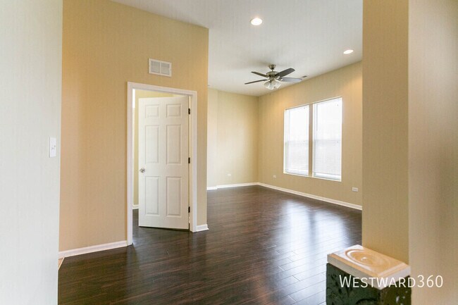 Building Photo - 211 S Campbell Ave