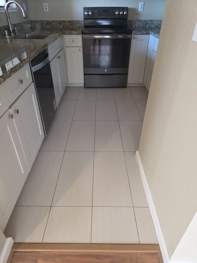 Building Photo - 582 Elk Ridge Way