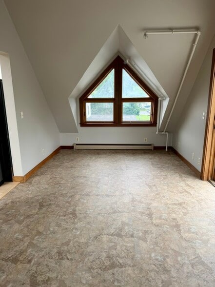 Dining Room - 264 N Pleasant St