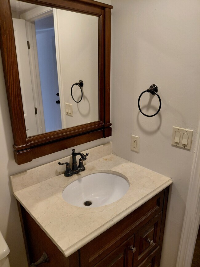 Building Photo - 5612 Galloping Way