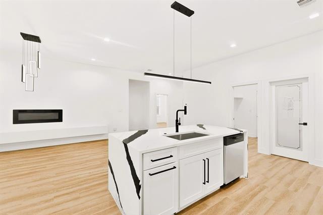 Building Photo - 1218 Grant St