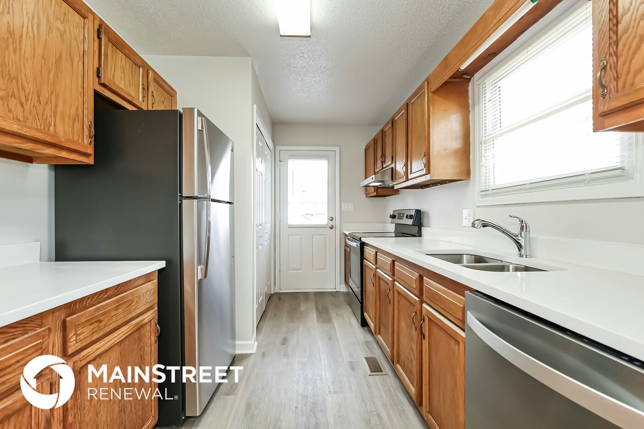 Building Photo - 4 Terry Dr