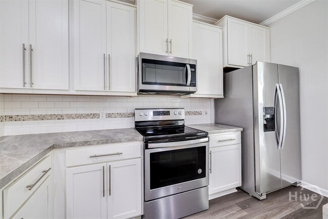 Building Photo - 345 Sonoma Dr