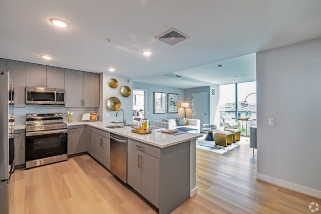 Building Photo - 4800 Brianna Ln