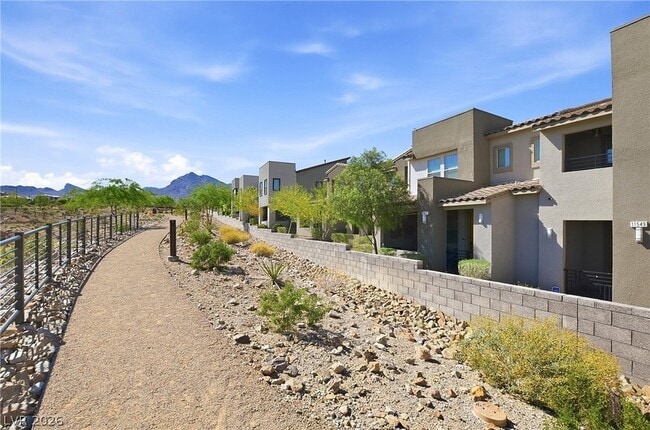 Building Photo - 11561 Cedar Shore Ave