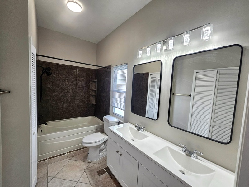 Building Photo - 10148 Pink Carnation Ct