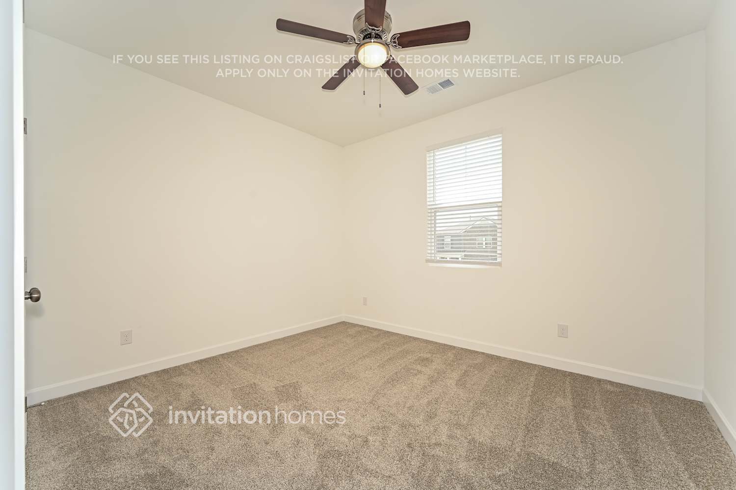 Building Photo - 204 E Millbrook Dr