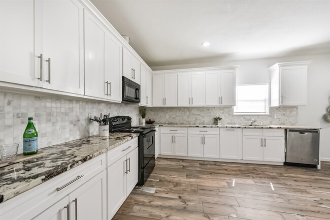 Building Photo - 4745 Wenda St
