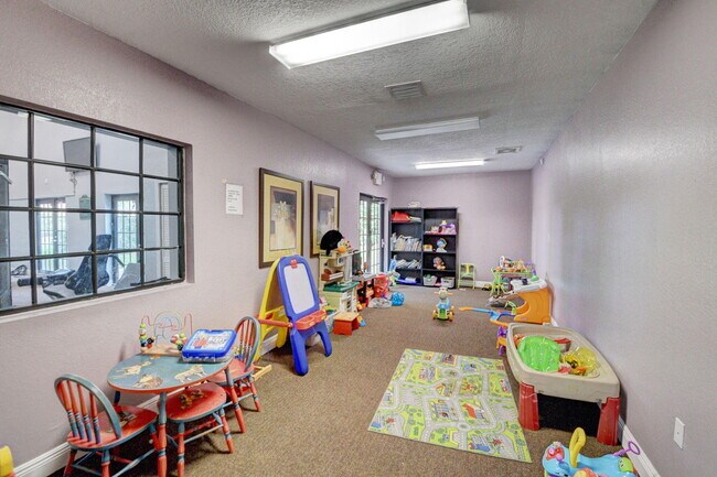Building Photo - 8099 Severn Dr