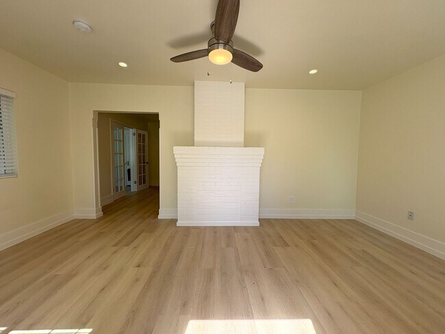 Building Photo - Cozy Cottage in Palo Alto – Fully Renovated
