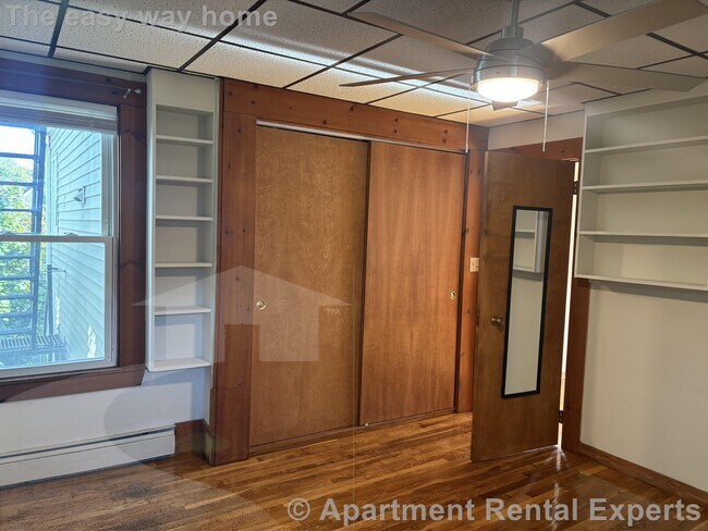 Building Photo - 361 Beacon St