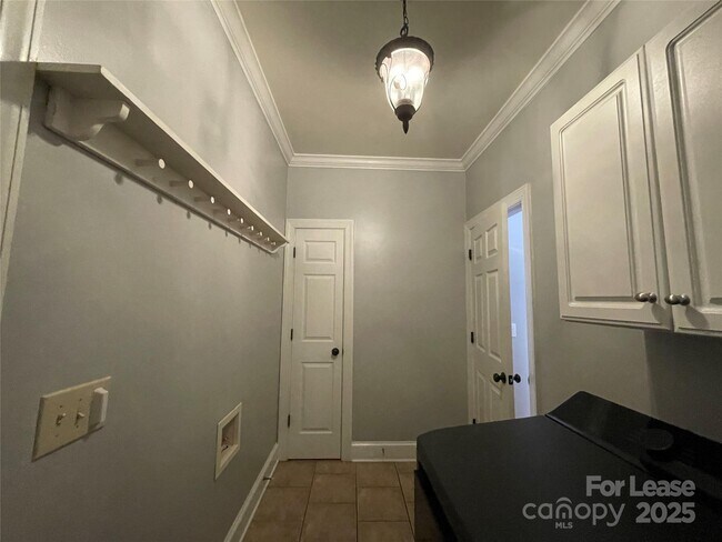 Building Photo - 2617 Greyabby Ct