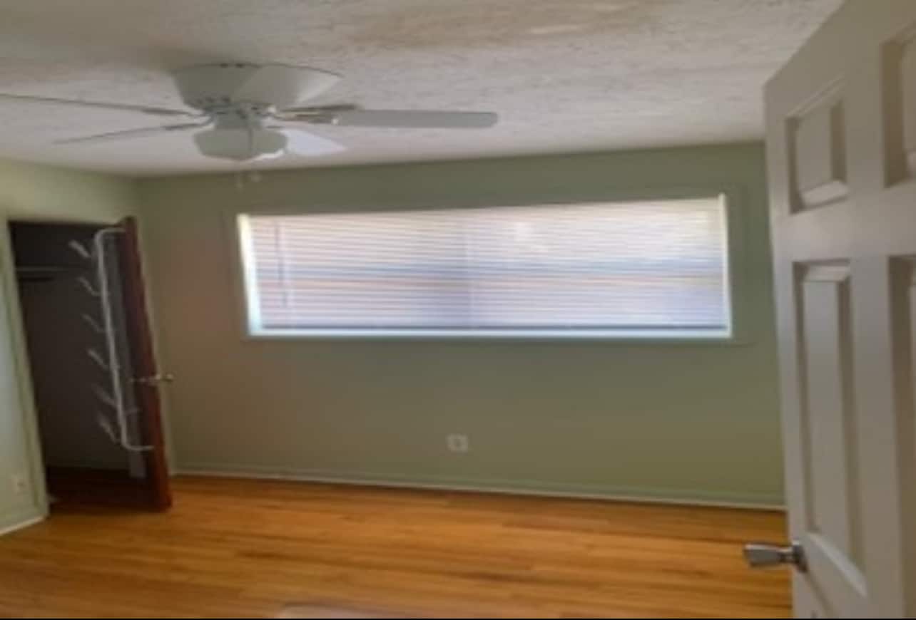 Building Photo - 1703 Ridge St