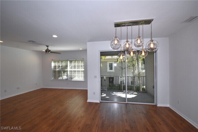 Building Photo - 23420 Alamanda Dr