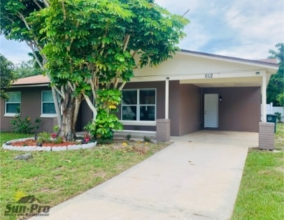 Building Photo - 612 Cedar Park Dr