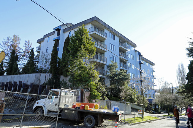 Building Photo - Portage Bay