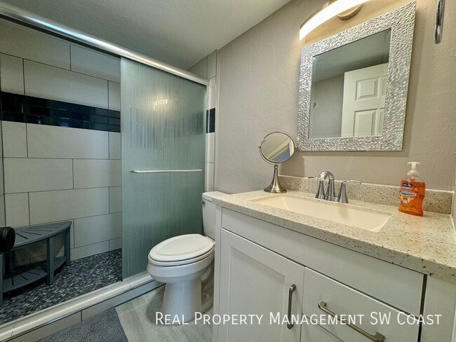 Building Photo - 4260 SE 20th Pl