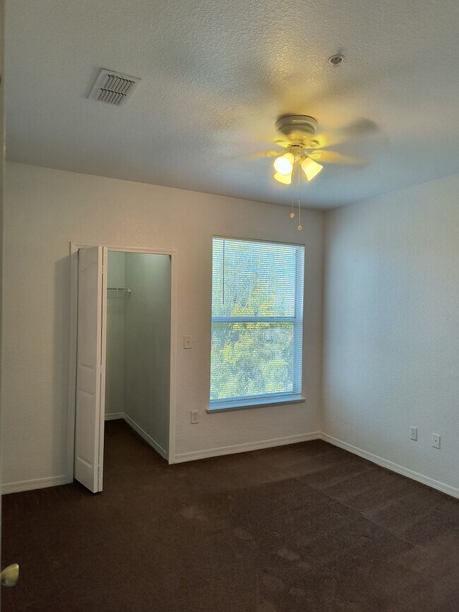 Building Photo - FREE RENT!!! Spacious condo in Gated Legacy Dunes