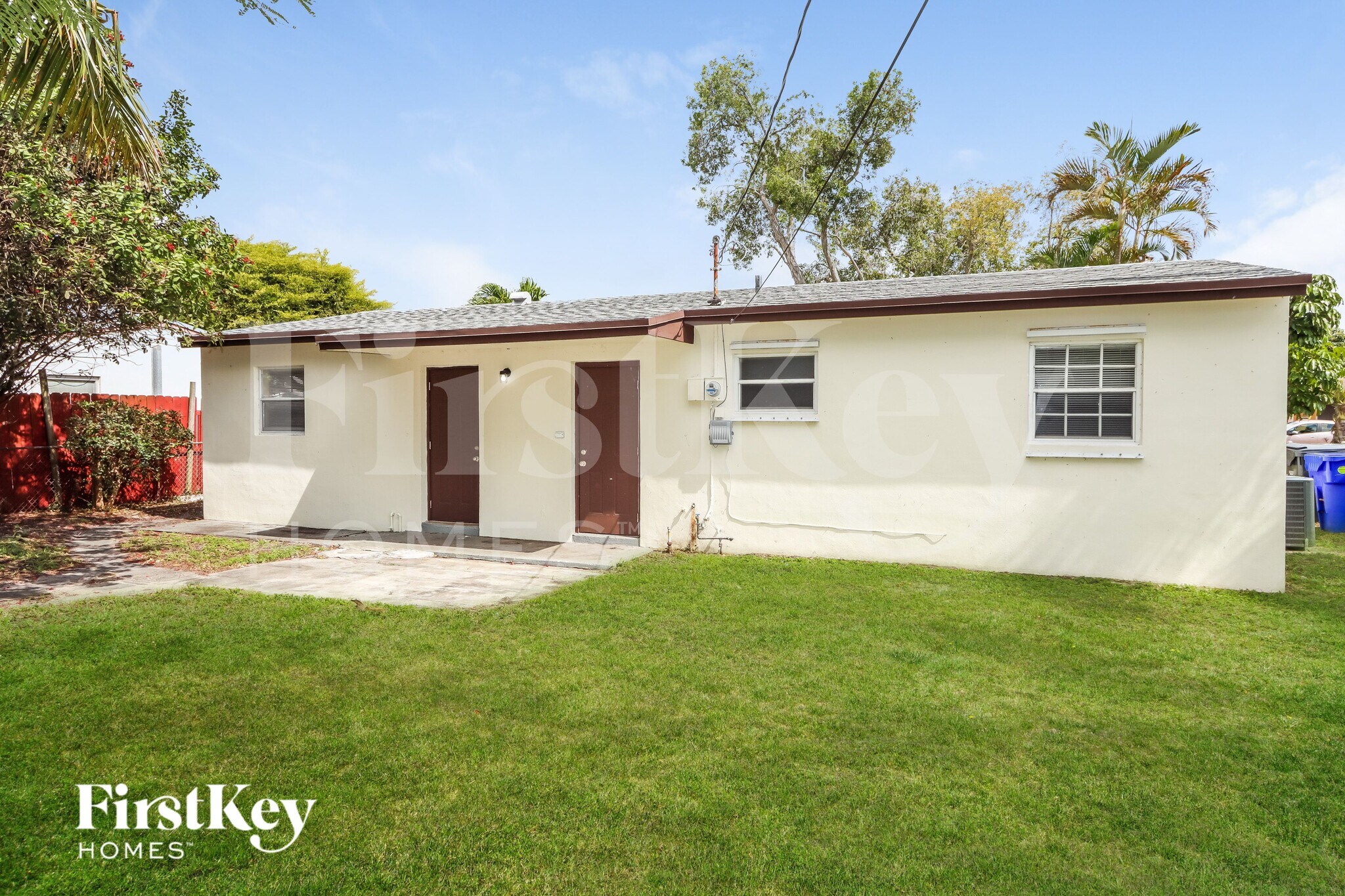 Building Photo - 1000 N 71st Ave