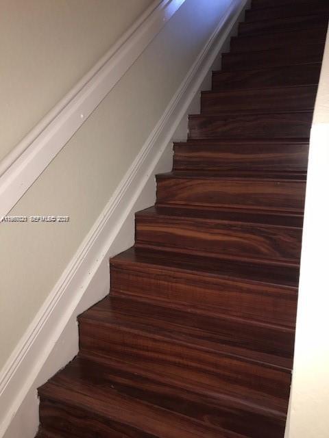 Building Photo - 10025 SW 24th Ct