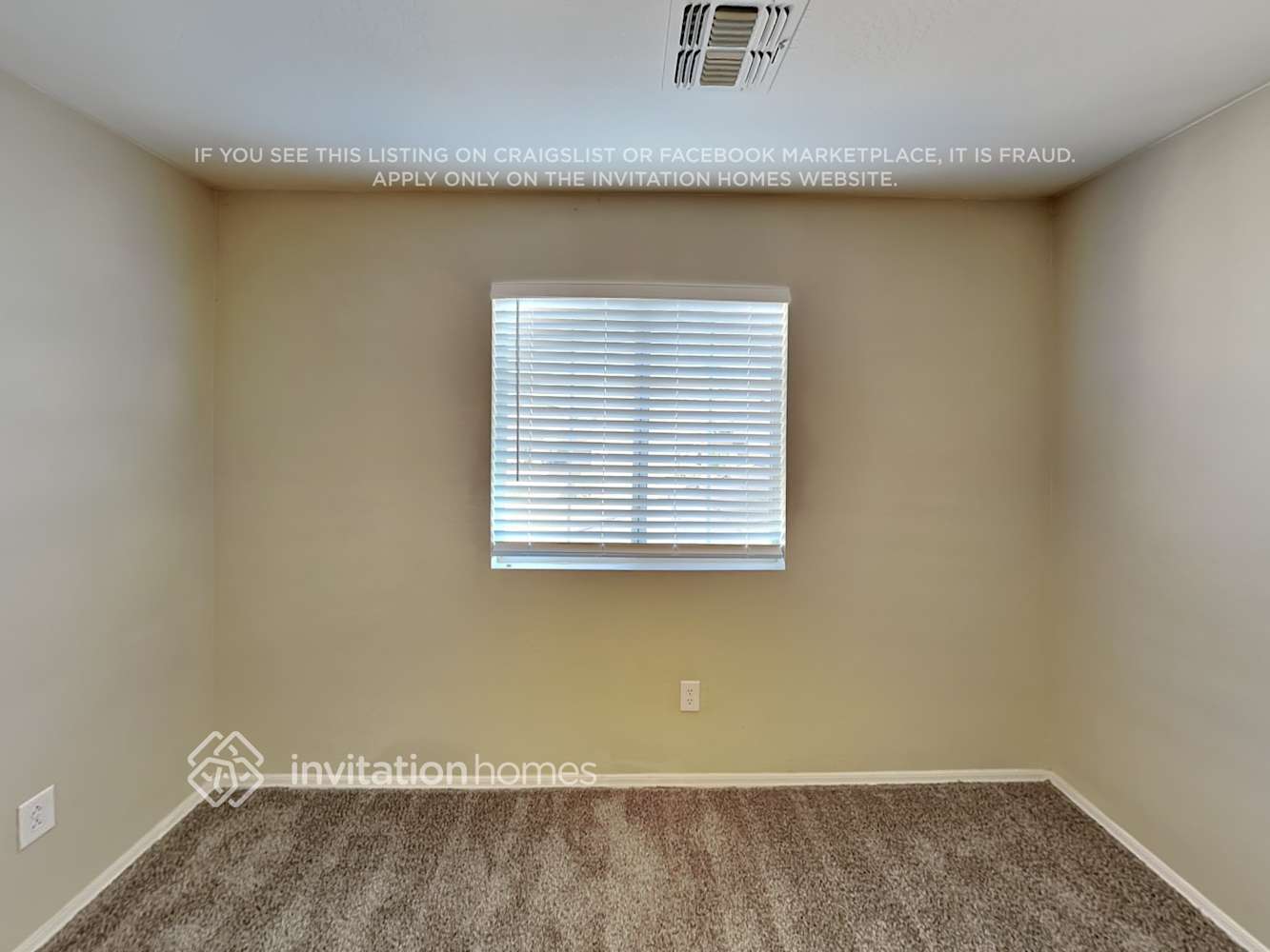 Building Photo - 1325 E Saguaro Trail