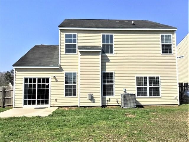 Building Photo - 503 Brick Barn Ln