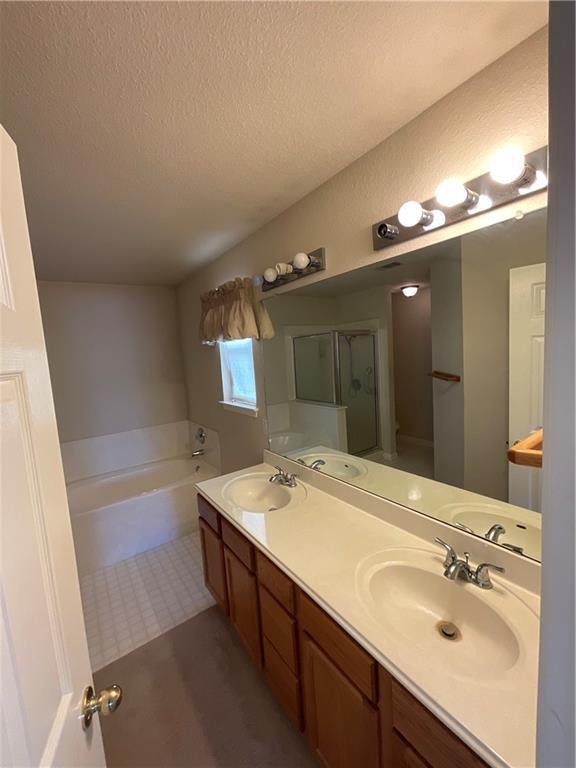 Building Photo - 202 Dana Dr