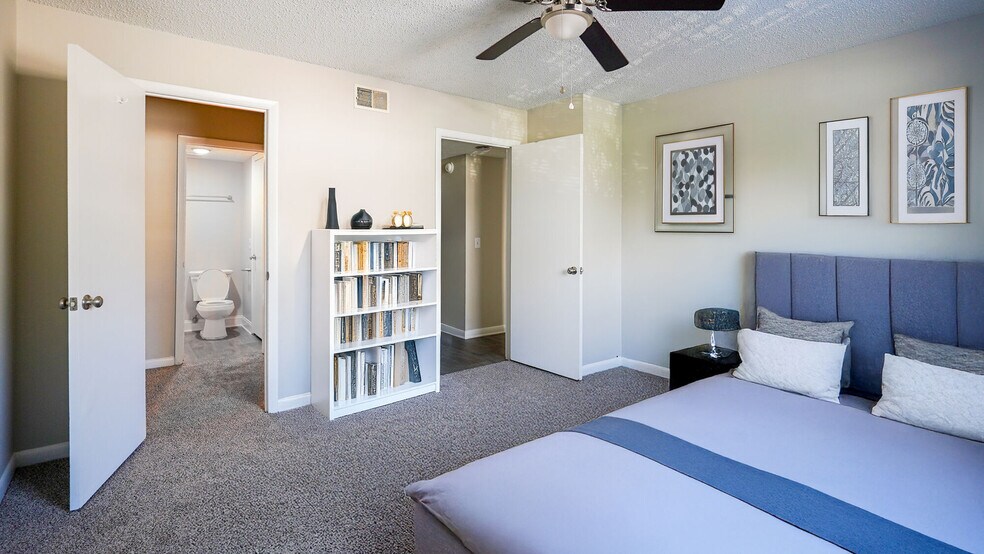 Primary Photo - Sycamore Villas