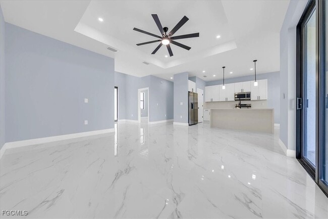 Building Photo - 3708 27th St SW