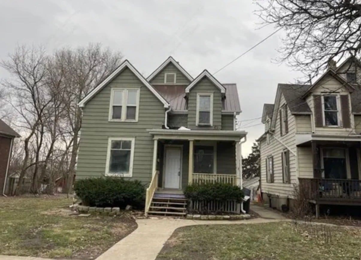 Building Photo - 1623 4th Ave