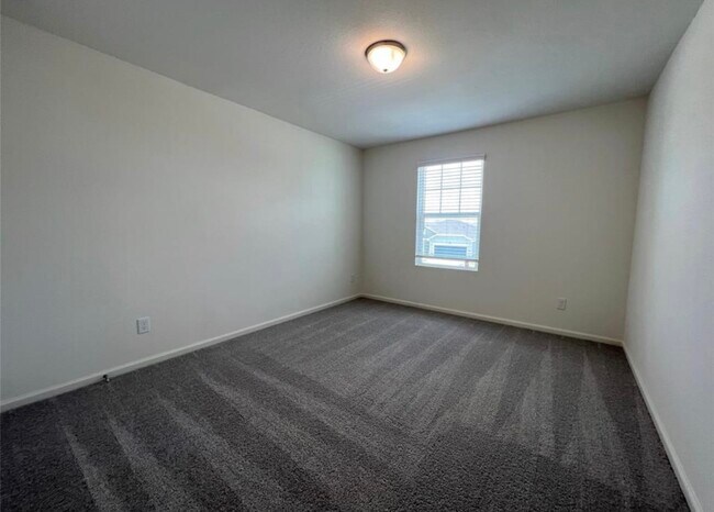 Building Photo - 1005 Wild Enclave Ln