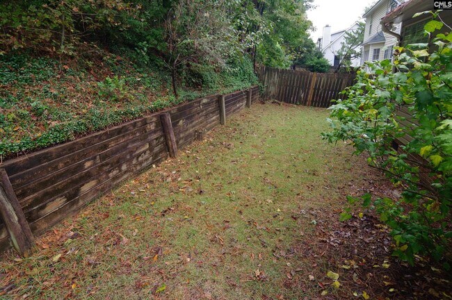 Building Photo - 156 Hunters Trail