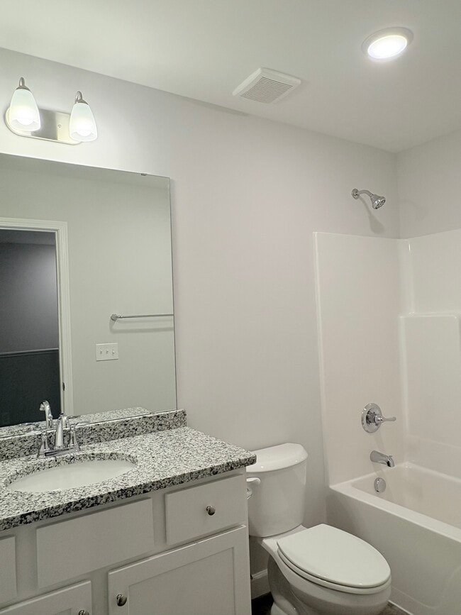 Building Photo - 871 Rodeo Ln