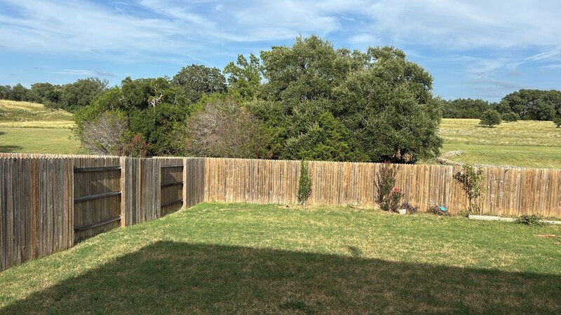 Building Photo - 804 Crown Anchor Bnd