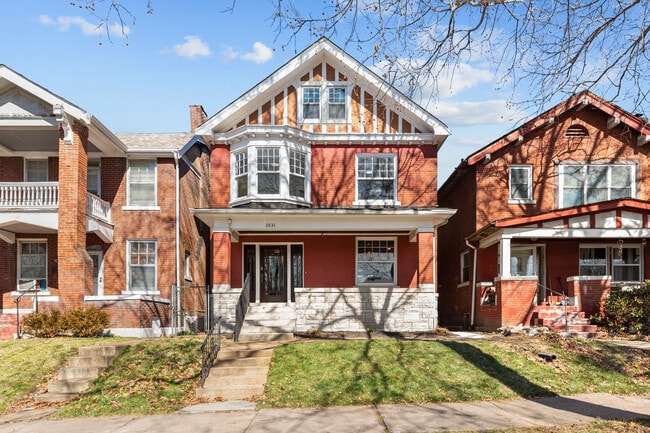 Primary Photo - 3831 Lafayette Ave