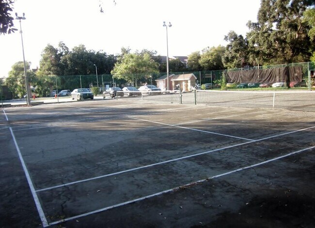 Building Photo - 10200 Gandy Blvd N