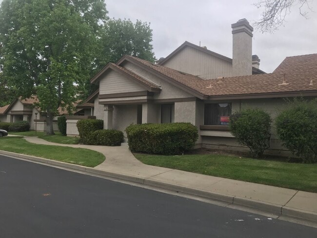 Building Photo - 1201 Greenstone Ln