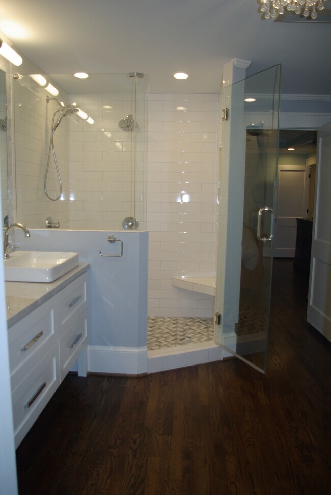 Building Photo - 24 Sevier St