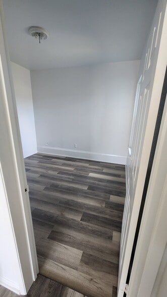 Building Photo - 815 G St