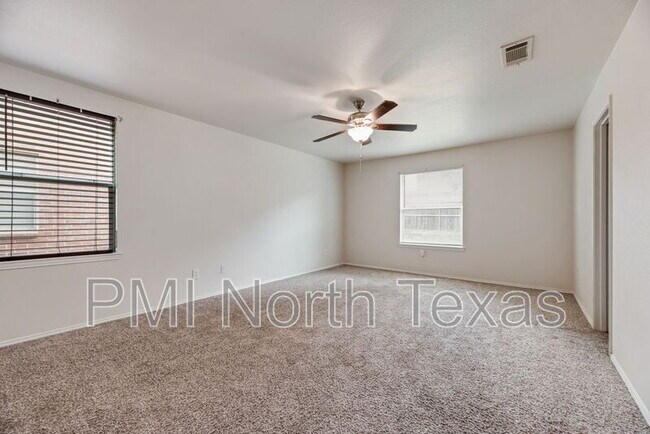 Building Photo - 13072 Sewanee Dr